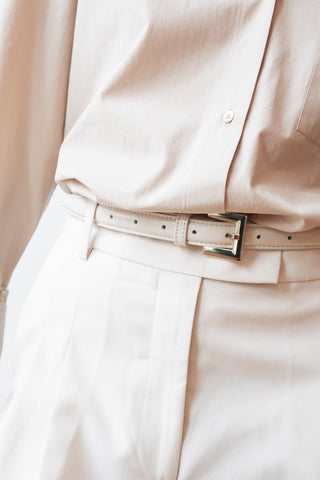 Nicola Belt in Bone Crinkled Patent
