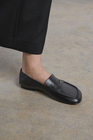 Drew Loafer in Black