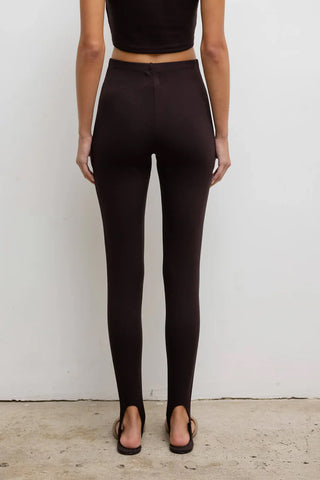 Rio Stirrup Pant in Chocolate