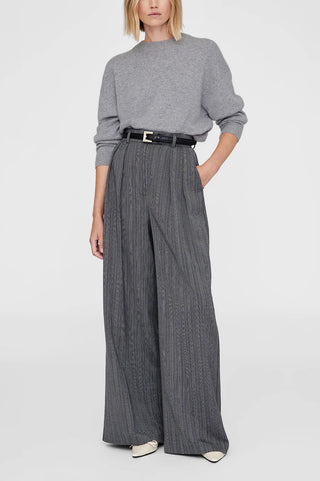 Lee Crew Sweater in Heather Grey