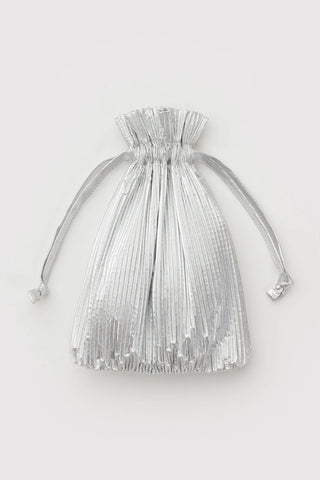 Pleated Baggu in Chrome Metallic
