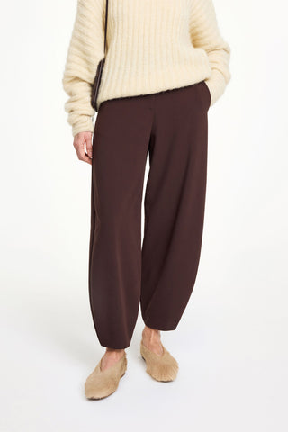 Carlien Trousers in Warm Brown