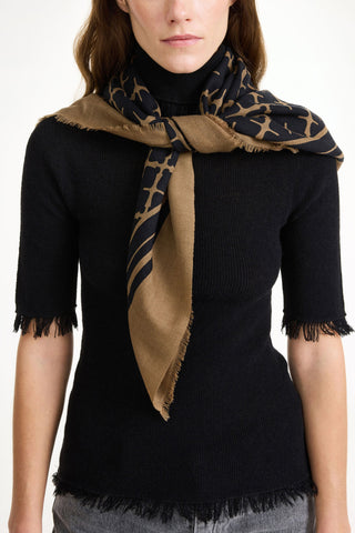Cornelis Scarf in Light Brown