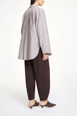 Derris Shirt in Thin Brown Stripe