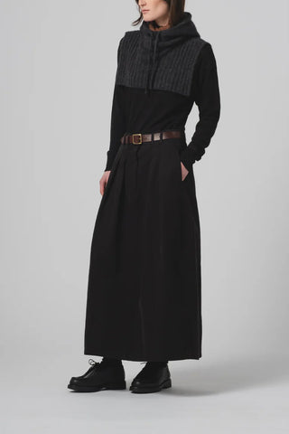 Double Pleat Bulb Skirt in Black