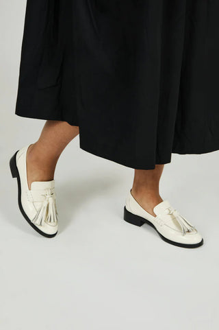 Neighbor Loafer in Cream
