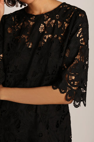 Lisol Dress in Black
