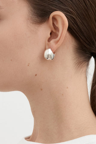 Figure Hoops in Silver