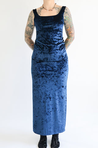 Velvet Long Low Waist Skirt in Navy