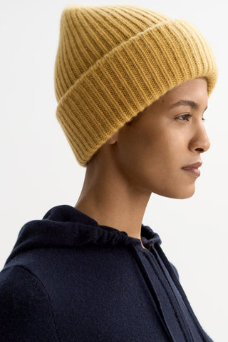 Ribbed Beanie in Light Honey