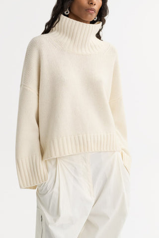 Girlfriend Turtleneck in Feather White