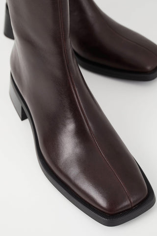 Blanca Boots in Chocolate