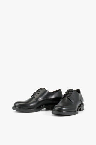 Freya Oxford in Black