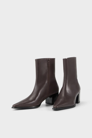 Giselle Boot in Chocolate