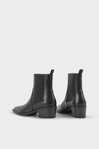 Kelsey Boots in Black