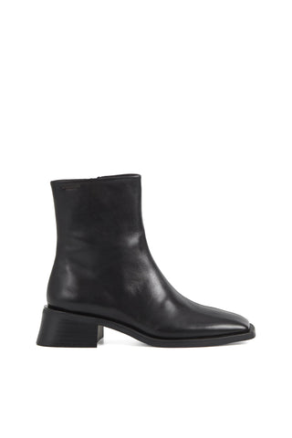 Blanca Boots in Black