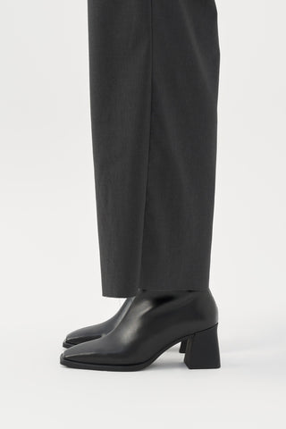 Hedda Heeled Boot in Black