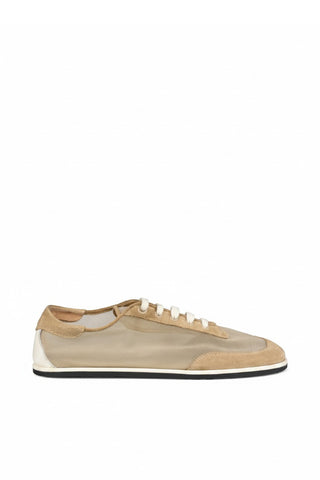 Mesh Trainer in Sand