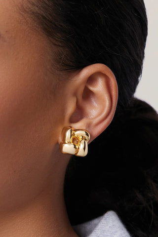 Small Woven Square Earrings in High Polish Gold