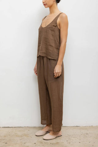 Niko Scoop Tank in Choco