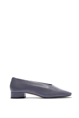 Delia Low-Heeled Ballet Pumps in Dusty Purple