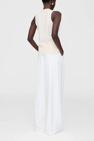 Lawrence Vest in Ivory