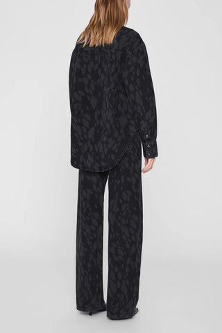 Samy Shirt in Abstract Washed Black