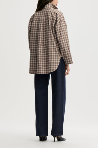 Derris Flannel Organic Cotton Shirt in Fosil