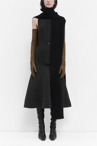 Kadija Scarf in Black