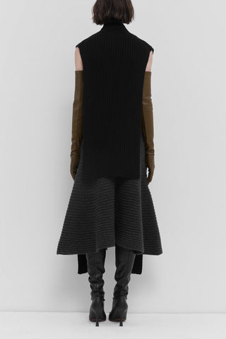Kadija Scarf in Black