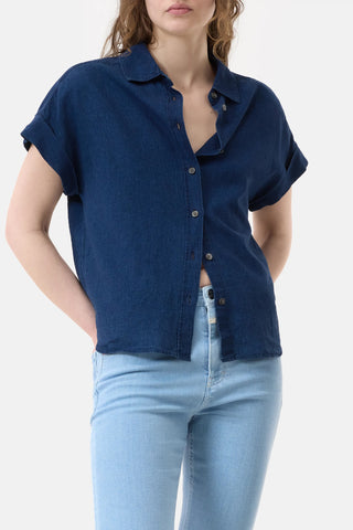 Sleeveless Shirt in Dark Blue