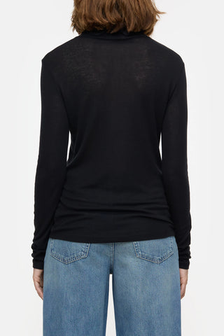 Turtleneck Long Sleeve in Black