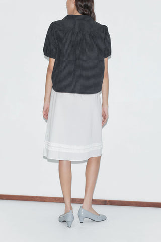 Fine Collar Top in Mono Grid