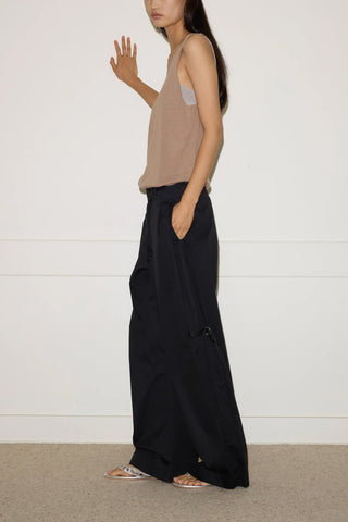 Tab Pant in Black