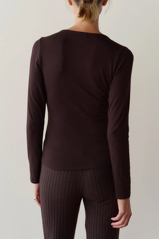 Baby Rib Scoop Neck in Espresso