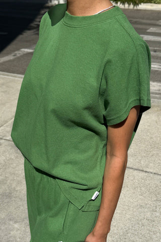 Jeanne Tee in Asparagus