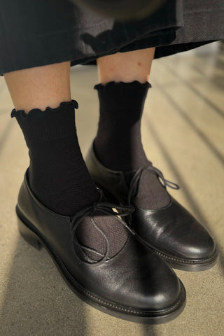 Ruffled Hugger Crew Socks in Black