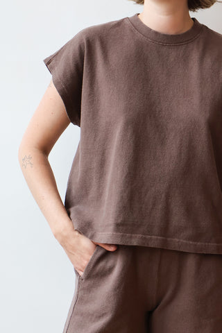 Jeanne Tee in Chocolate