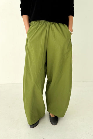 Parachute Pants in Artichoke