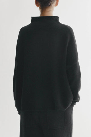 Sandy Sweater in Black