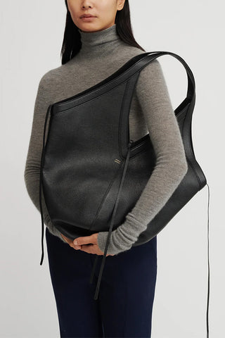 Soft M Hobo in Black