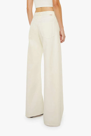 Mother Lemon Twist Sneak jeans in Natural, featuring a high-waisted fit and a modern wide-leg silhouette in a versatile creamy off-white wash. These premium stretch-denim trousers offer a sophisticated, elongated look that transitions perfectly from casual daytime to elevated evening wear.