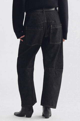 Shon Jean in Resin Rinse