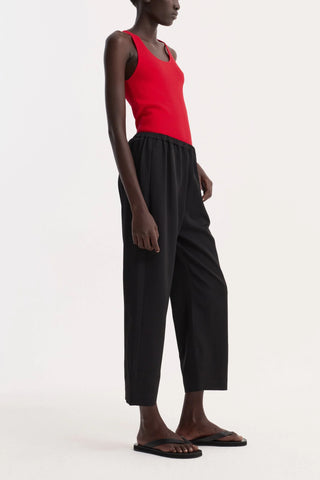 Cropped Wide Leg Trousers in Black