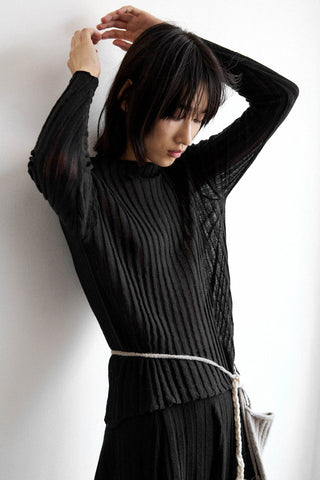 Soyosoyo Knit Top in Black