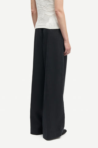 Saiben Trousers in Black