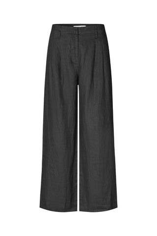 Saiben Trousers in Black