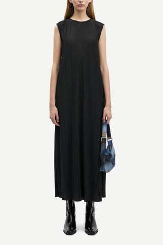 Sauma Dress in Black