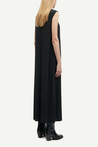 Sauma Dress in Black