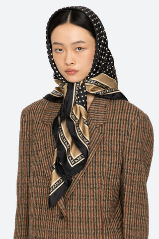 Declan Scarf in Multi